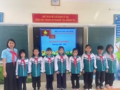 TRƯỜNG TIỂU HỌC TÔ VĨNH DIỆN LONG TRỌNG TỔ CHỨC LỄ KẾT NẠP ĐỘI VIÊN LẦN 1 NĂM HỌC 2025 – 2026